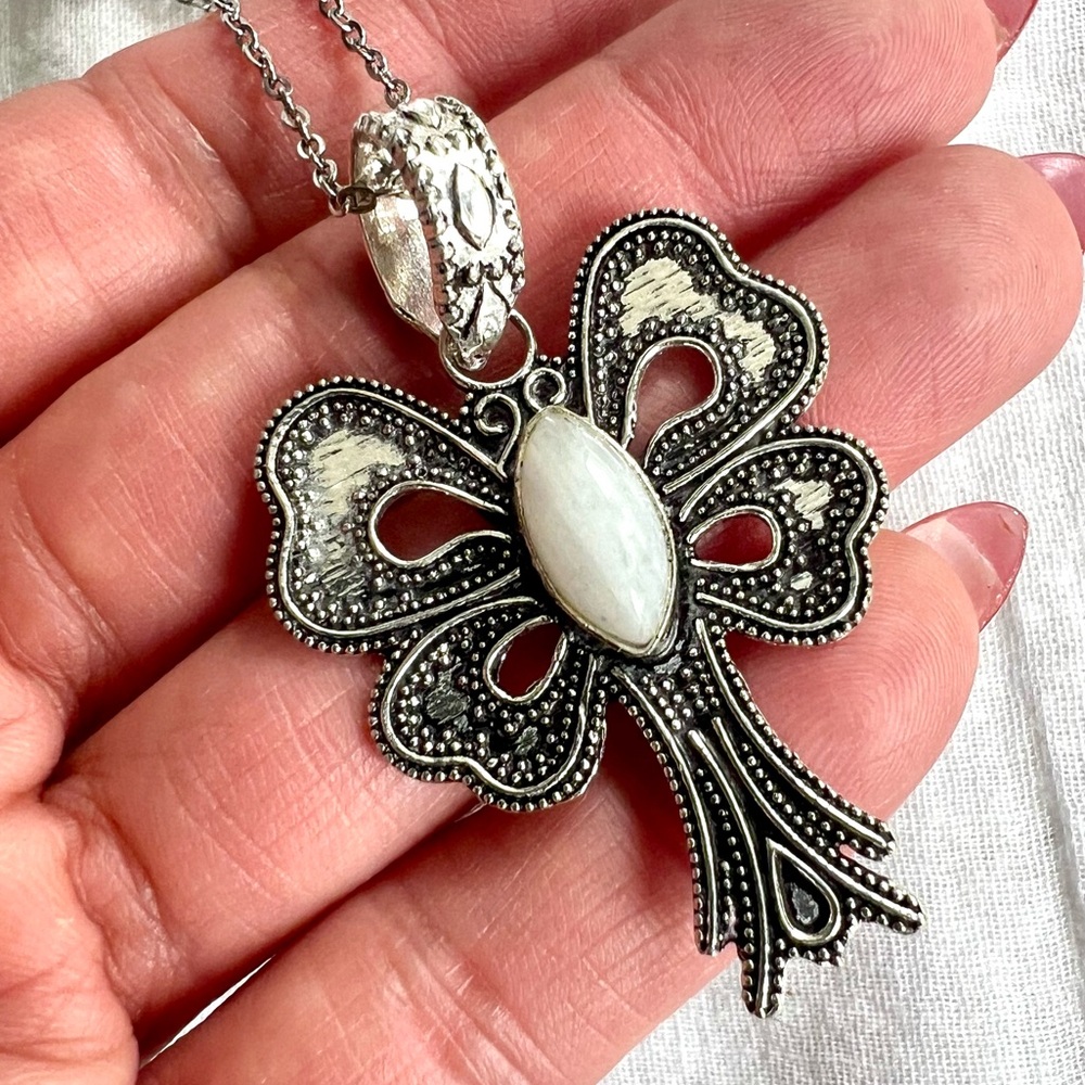 925 Gorgeous Butterfly Bow Moonstone Necklace Pendant